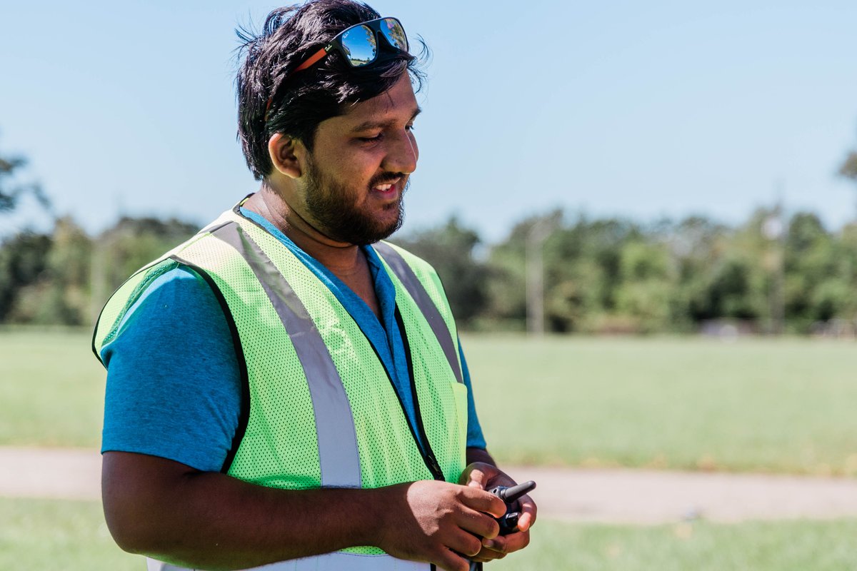 DeuceDrones's tweet photo. We love watching Deuce Drones in action. It's the fastest delivery!#dronedelivery #droneservices #transportation #fundraising #philanthropy #startup #startuplife #entrepreneurlife #tech #gadget #drones #aerialphotography #aerial #dronephotography #dronesdaily https://t.co/yuFpN59iC2