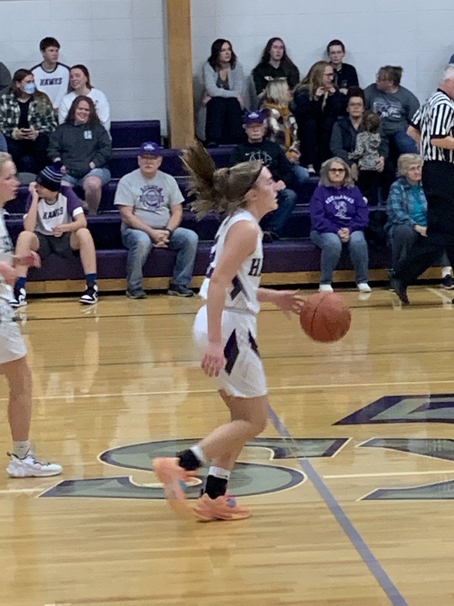 HopeisaStrat's tweet photo. 5 points in and now the ALL TIME leading scorer for Kee High Girls! #purpleonpurpose https://t.co/hFSYXFnvVF