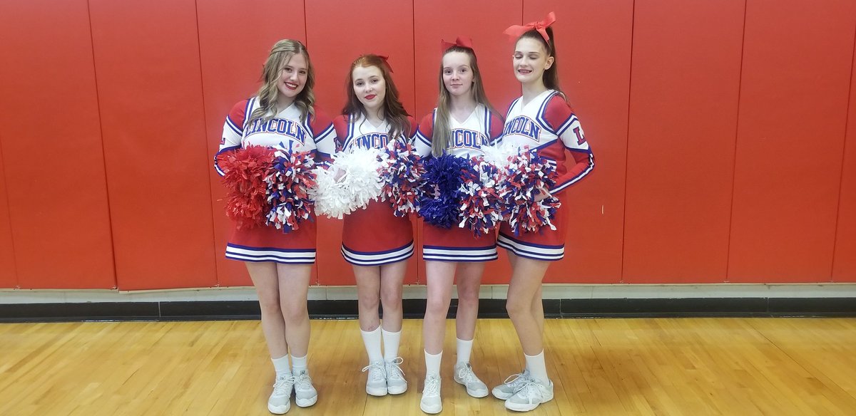 StacyBStory's tweet photo. So proud of our LC Eagle Basketball 8th graders and 8th grade Eagle Cheer members and how they represent LCMS. This is a special group. We came into the middle school together 3 years ago. ❤🦅🤗 #LCMSRockStars #kidsmattermost https://t.co/nEvJDgxZIa