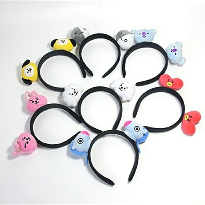 Kpop_Store_Py's tweet photo. A Fines de Enero nos van a llegar estas head bands para venta directa
Vamos a disponer muy pocas unidades
Pero ya podes ir reservando la tuya
Señando un 50%
Precio: 65.000 Gs.
Seña: 30.000 Gs.
No olvides que son Fanmades
Podes elegir tu personaje
Creditos al autor de las imagenes https://t.co/9xwfquXFTF