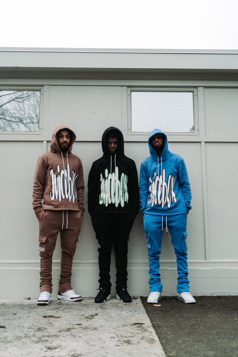 meekgotthajuice's tweet photo. Think it’s bout time i brought the brand to Twitter 🧃 1st collection is in the books. We goin crazy all year tho https://t.co/UCqi94VEC1 https://t.co/qxptdnYgnX