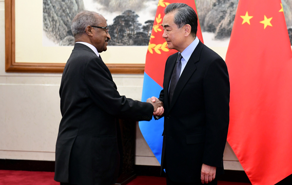 shen_shiwei's tweet photo. 🇨🇳🇪🇷Old friends meet again, now in #Eritrea.
Chinese State Councilor and Foreign Minister Wang Yi and Eritrea's Foreign Minister Osman Saleh have met many times in many occasions. https://t.co/xHsXOyOryw