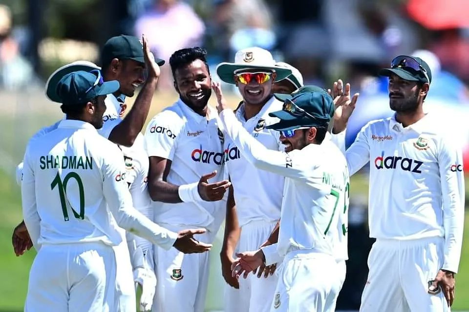 ZHDIP1's tweet photo. To write a new history by red ball 
on New Zealand  
Bengal Tigers 🐅🐅🇧🇩🇧🇩🏏🏏 Greetings Congratulations 💙💚💚❤💕💞💓💓

@ICC @ICCMediaComms @BCBtigers #BANvsNZ #bangladeshcrickethistory #bangladeshwin #lovebancricket https://t.co/6I9cB8vcSD