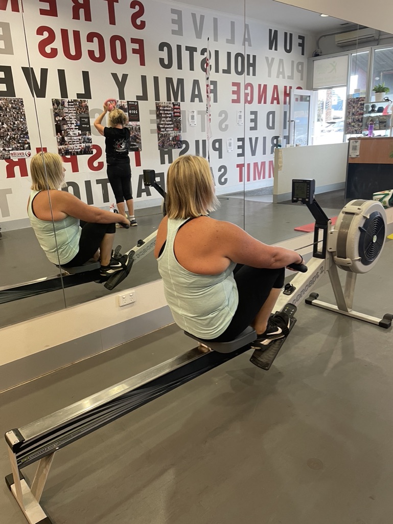 ExciteHealthFit's tweet photo. The I.C.E. group training crew back into it! Great to see some of the crew kicking off their training year!

Look forward to seeing a few more for the 6.30pm evening session!

Shape Up, Get Fit, Burn Fat! https://t.co/m87LUO3han