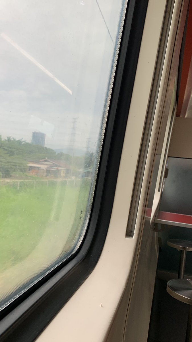 FaizRosdi1's tweet photo. Bekerjalah dengan tenang dan hati yang senang semoga semuanya berjalan lancar. https://t.co/Fgqlsa5PLv