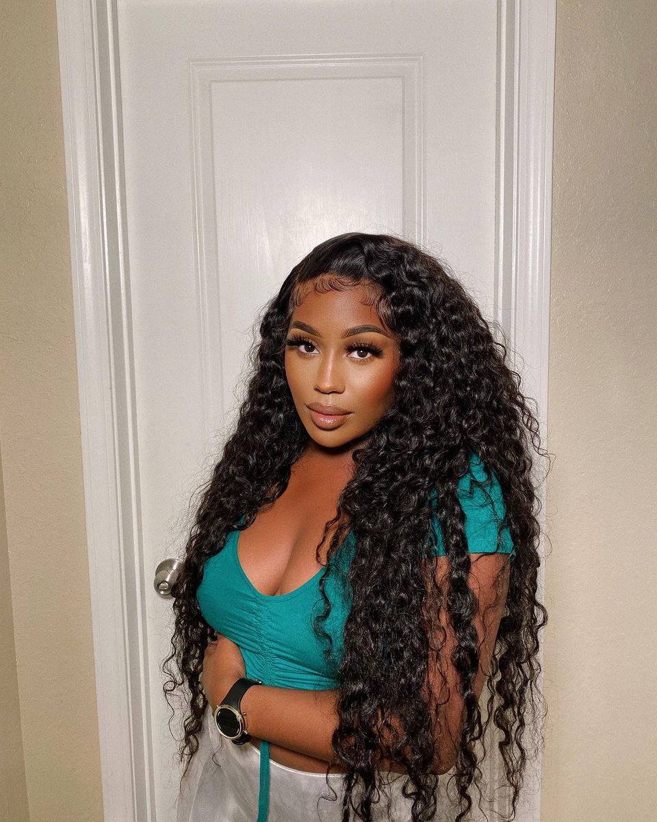 WestKissHair's tweet photo. BEST WINTER WIG❄️❄️
long curly 🥳

BOGO sale now!!!

Click to get the same look
https://t.co/frrhoV51vc

#westkisshair
#curlywave
#frontwig https://t.co/X9yn1LkdQV