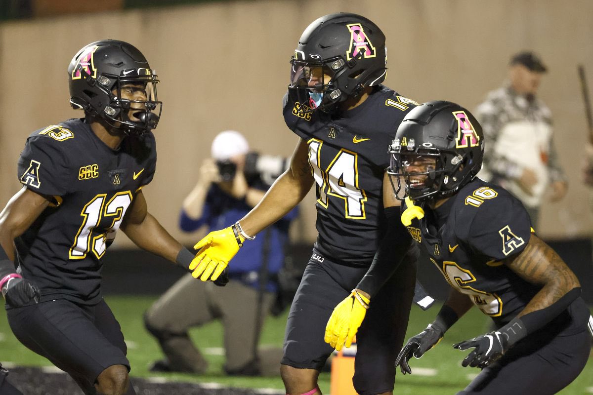 AndrewJordan52's tweet photo. After a conversation with @CoachSantana_ I am blessed to receive a PWO from @AppState_FB @CoachDRob97 https://t.co/z6HQx5YwMx