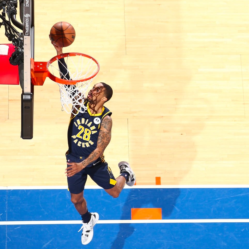 Keifer Sykes' pro career:
Austin Spurs (2015–2016)
Anyang Ginseng Corp (2016–2017)
Ankara DSİ (2017–2018)
Scandone (2018–2019)
Guangzhou Lions (2019)
Olimpia (2019–2020)
Türk Telekom / Panathinaikos (2020)
SE Melbourne (2020–2021)
Ft Wayne Mad Ants (2021)

Indiana Pacers (8 days)