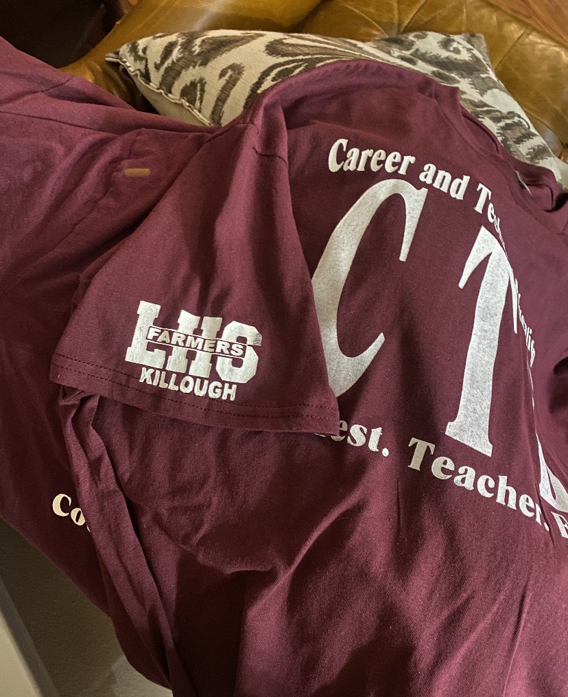 Ready to go back to school…made lots of new shirts over the break. @LHSKillough #supportyourlocalfarmers #farmerpride #lhskfashiondesign