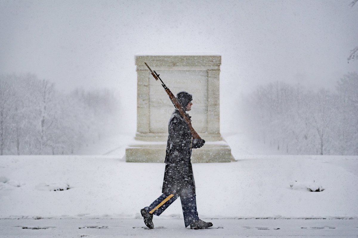 The Winter Soldier

The first snowfall of 2022 can't slow down the Sentinels of the Tomb of the Unknown Soldier. 

📸 by Elizabeth Fraser