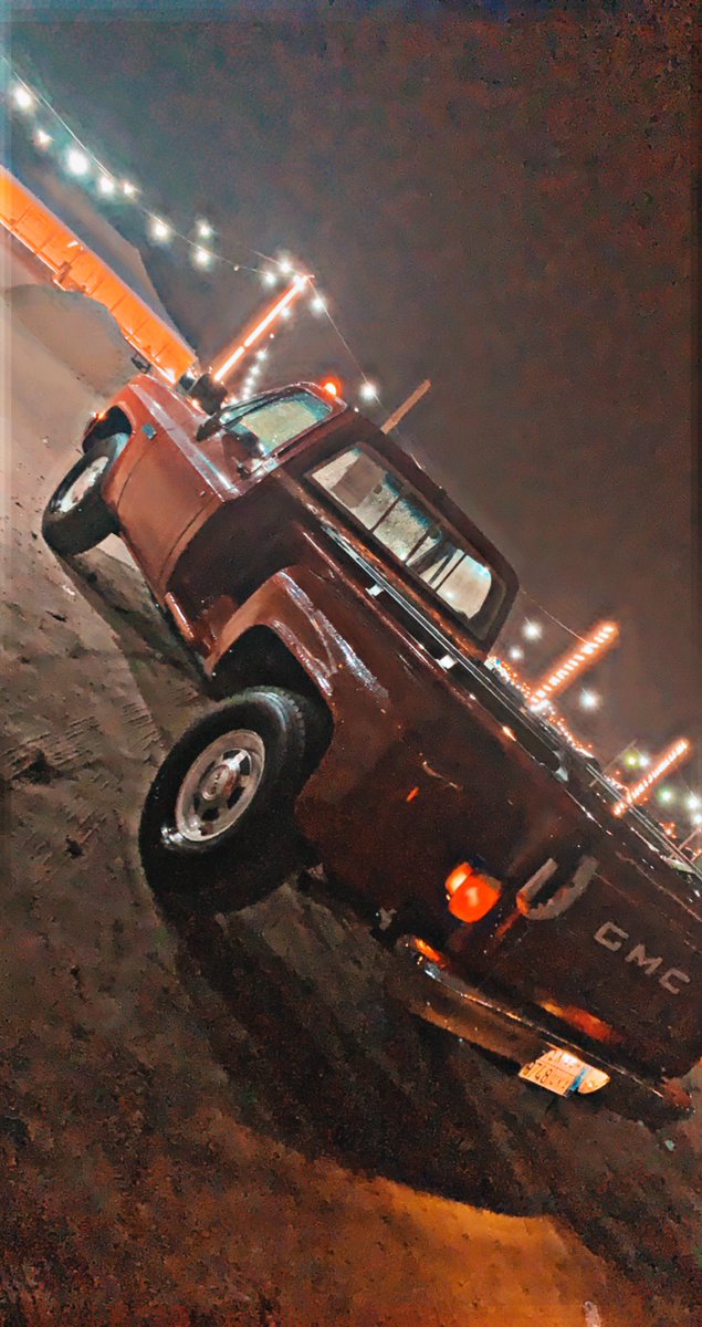_882q's tweet photo. اخاويّ الليل و اسمر نجمته من بعيد
وأمنته سنين عُمري و اثر ماله خَوي.

 #بوح_اخر_الليل https://t.co/ocjHg1dl2Q