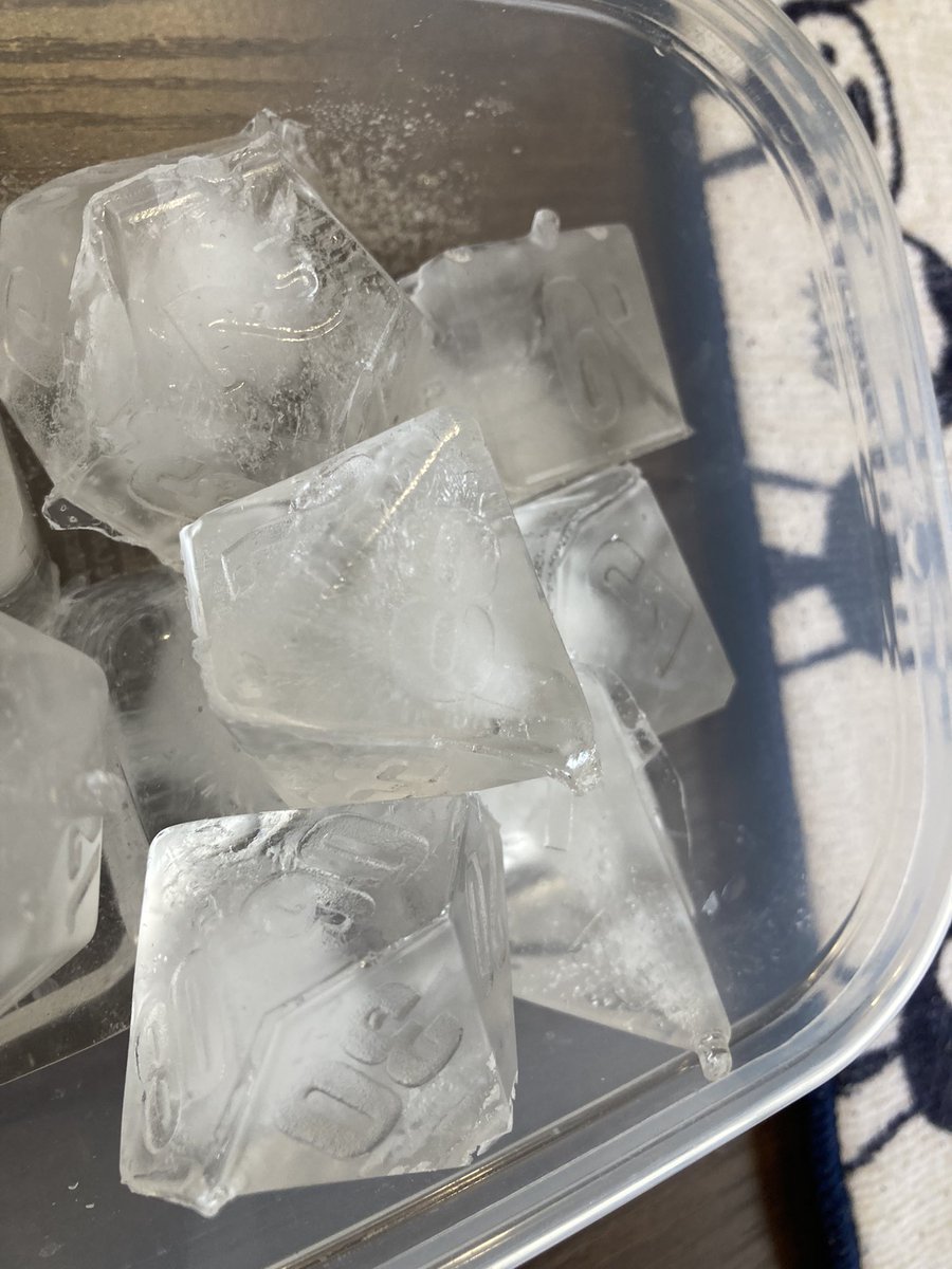 U_r_da's tweet photo. Amazing!
#ICEDICE https://t.co/ajZuggR7p3
