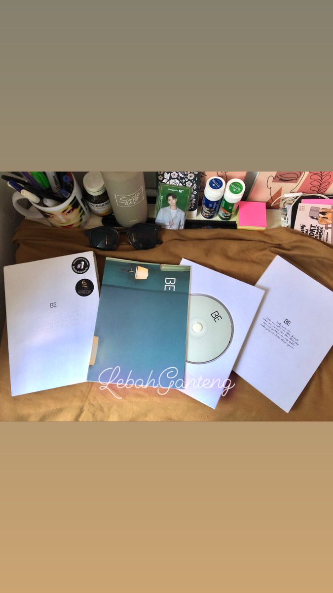 MsApayalupa's tweet photo. ✨WTS (Want To Sell) INA ✨

Album only BTS BE Essential 
(minus photocard ot7, random photocard &amp; qr code)
Get: 
⁃CD &amp; Photobook
⁃Poster
⁃Good condi

Include packing &amp; admin oren

170k 
📍Bekasi
☑️ Bisa Nego
🍊Bisa Oren
☑️ Tanya2? Dm ya🥰 https://t.co/PSYrRsR9om