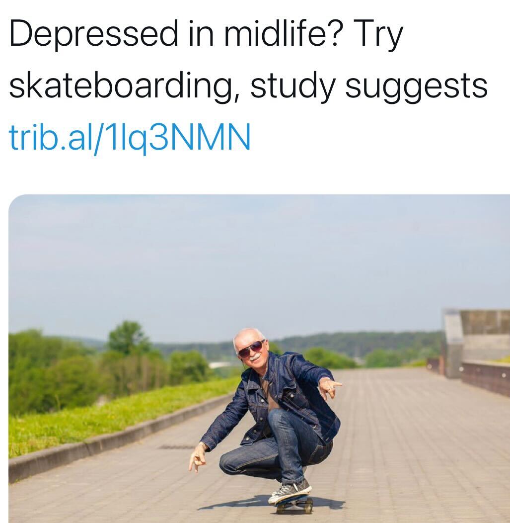 StephenAtHome's tweet photo. Nothing boosts the midlife mood like a shattered clavicle! https://t.co/hPYoliTdia