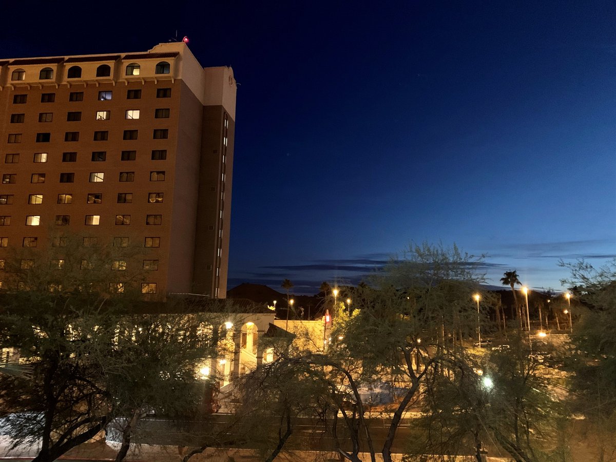 HarrahsLaughlin's tweet photo. ๐ @HarrahsLaughlin โญ #laughlin #harrahslaughlin @CaesarsRewards https://t.co/jJMP53r4Pc