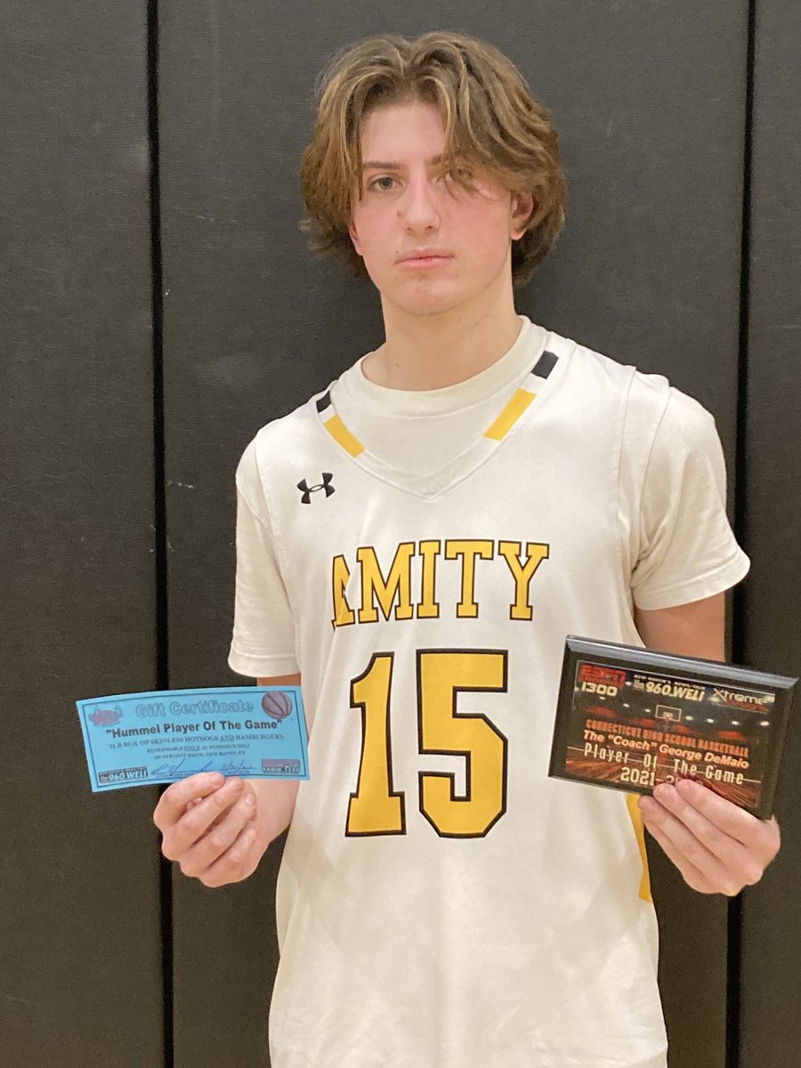 TheCoachWELI's tweet photo. Jack Pretlove, Amity High School, scored 13 points and the game winning basket, in a 65-62 win over Wilbur Cross. https://t.co/UjrFSbimay