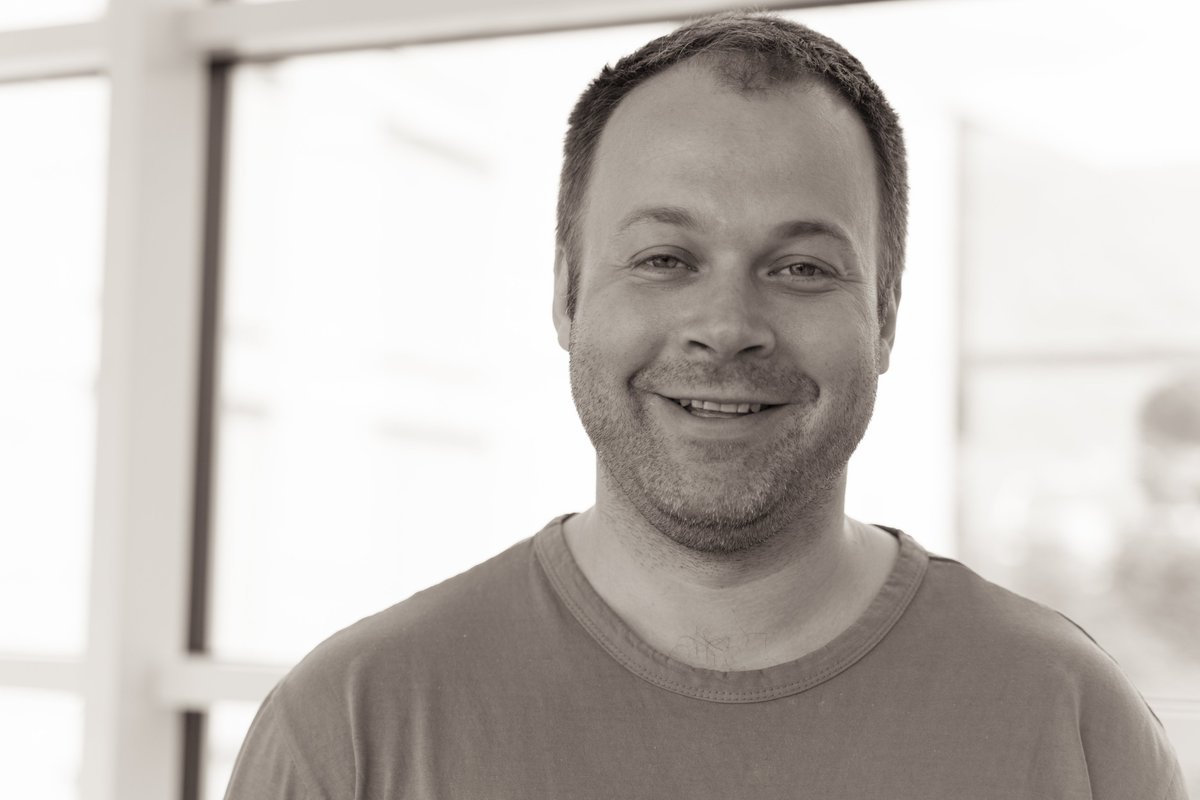 Haraldsplass Sykehus (@haraldsplass) on Twitter photo Lasse MelvÊr Giil <a href="/Haraldsplass/">Haraldsplass Sykehus</a> og <a href="/NSysmed/">Neuro-SysMed</a> er en av tre forskere som nÄ fikk forskningsmidler fra <a href="/HelseVest/">Helse Vest</a>. MÄlet med studien er Ä bygge et grunnlag for mÄlrettet prevensjon og behandling av nevrodegenerative sykdommer som fÞrer til demens. bit.ly/3t6WetI Lasse MelvÊr Giil <a href="/Haraldsplass/">Haraldsplass Sykehus</a> og <a href="/NSysmed/">Neuro-SysMed</a> er en av tre forskere som nÄ fikk forskningsmidler fra <a href="/HelseVest/">Helse Vest</a>. MÄlet med studien er Ä bygge et grunnlag for mÄlrettet prevensjon og behandling av nevrodegenerative sykdommer som fÞrer til demens. bit.ly/3t6WetI