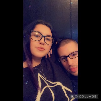 I guess we&rsquo;re pretty cute 💕✨ #NewProfilePic https://t.co/lj2MSexsDA<a href="/tag/newprofilepic"class="tags">#NewProfilePic</a>
