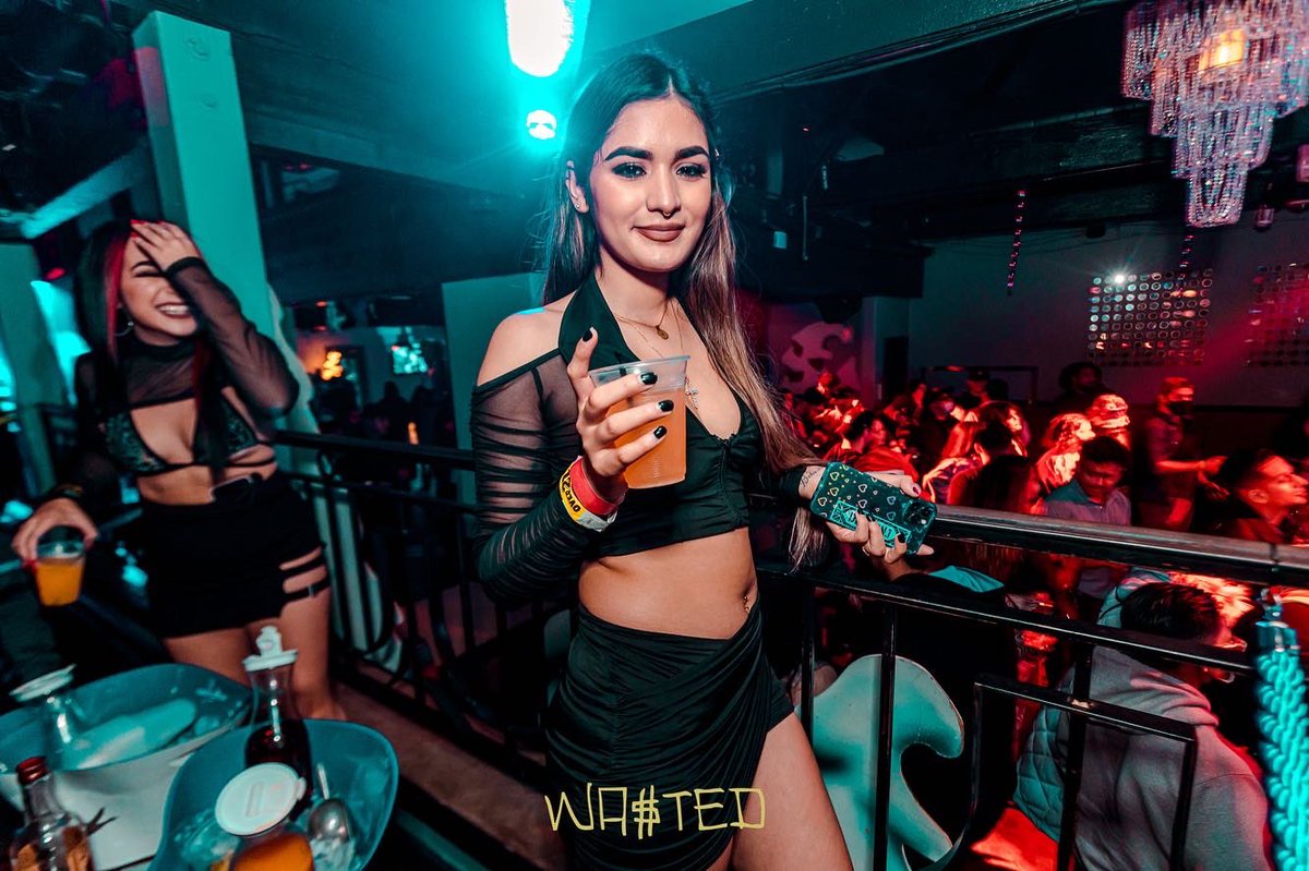 cephas_a7x's tweet photo. House Music show/party in Orange County at @thecircleoc this Saturday in Orange County 🍊 with 🔥 secret line up, don’t miss out on this
Get your tickets + save your spot now at https://t.co/LhIj8dob4S
See you this weekend :) ❤️
#orangecounty #ocparty #huntingtonbeach #edm https://t.co/LCMx5Ka1Pd