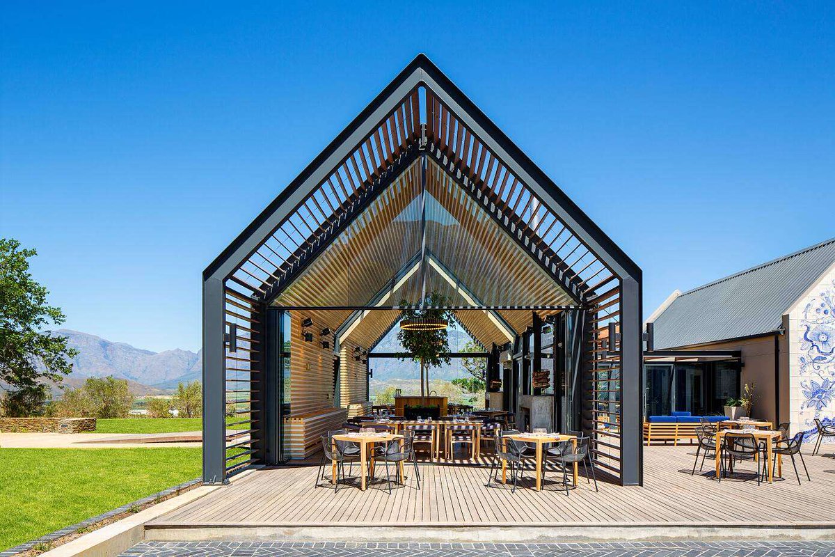 HomeAdore tweet media