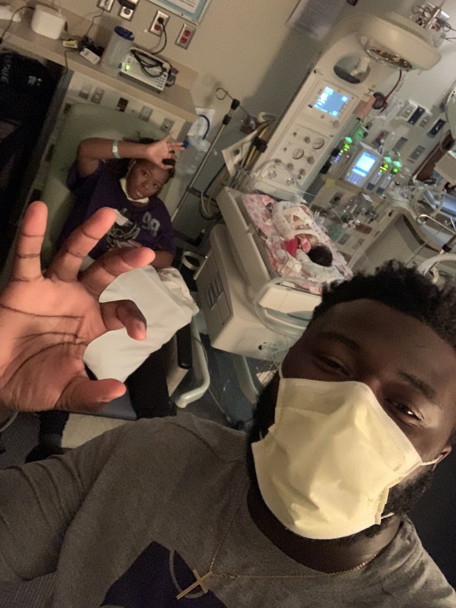 “When we say the word FAMILY we truly mean it out here” GO CATS #EMAW <a href="/KStateFB/">K-State Football</a> #texasbowlchamps