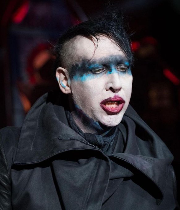 Happy Birthday to Marilyn Manson (Brian Warner).
( January 5, 1969) 
