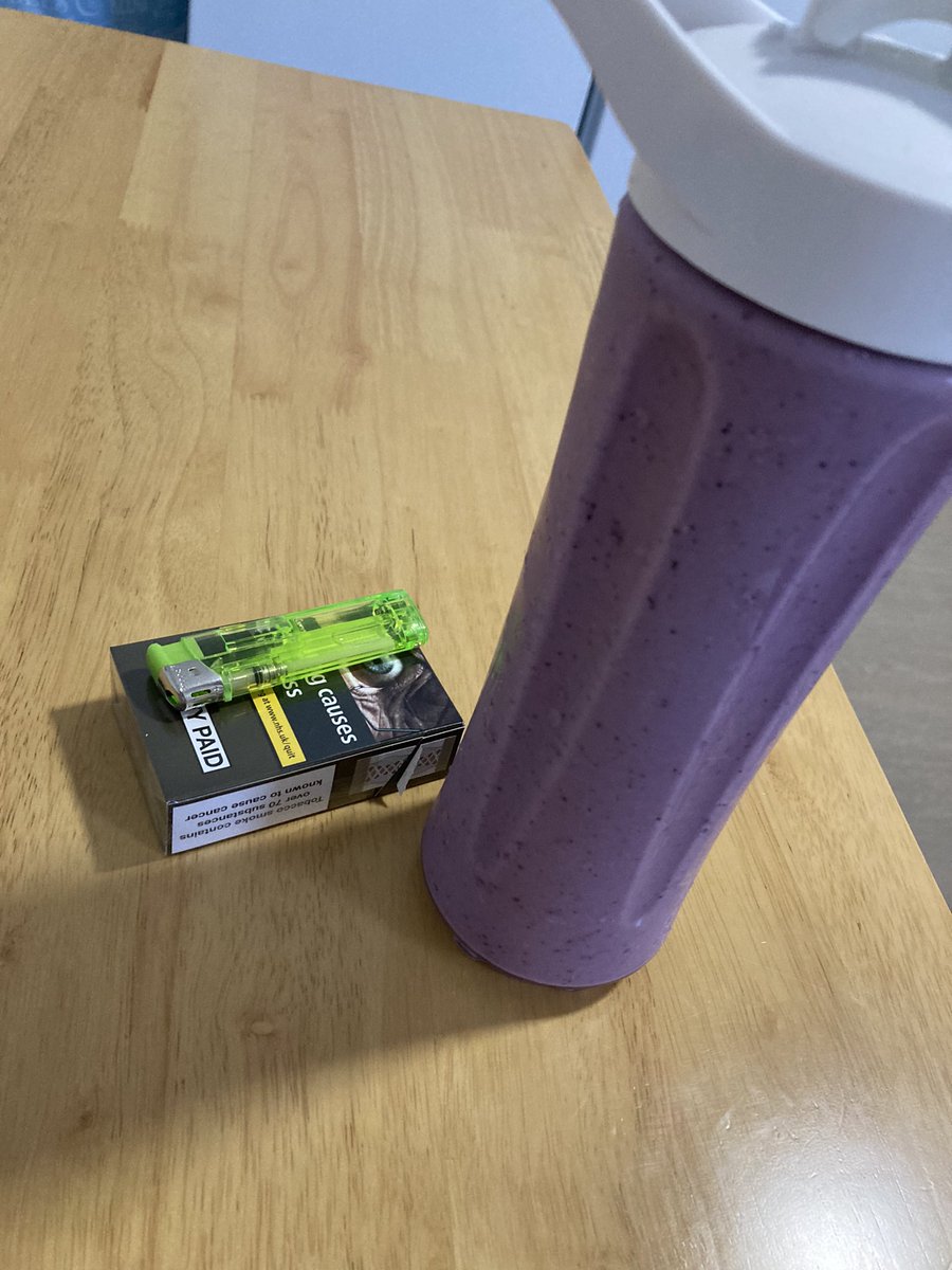 GraceBrodie9's tweet photo. Pretending I’m the epitome of recovery with my purple smoothie whilst chain smoking myself to bronchitis. How’s your Wednesday morning? 😂😂😂 #RecoveryPosse https://t.co/fhhLOOYdgB