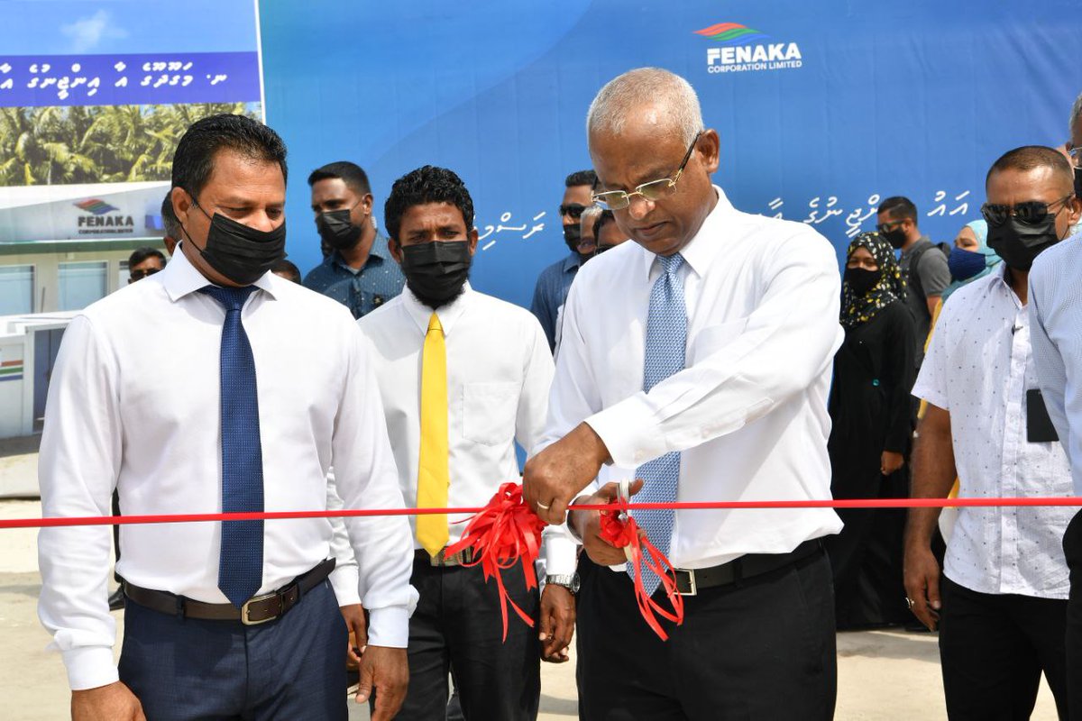 presidencymv's tweet photo. President @ibusolih inaugurates the new powerhouse developed on Magoodhoo Island. https://t.co/b2zziI72Qu