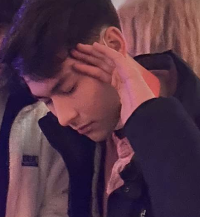 FR556_'s tweet photo. @b1gfrags69 u make zis face when brooak pick up awp? haha https://t.co/PGrHrvndDn