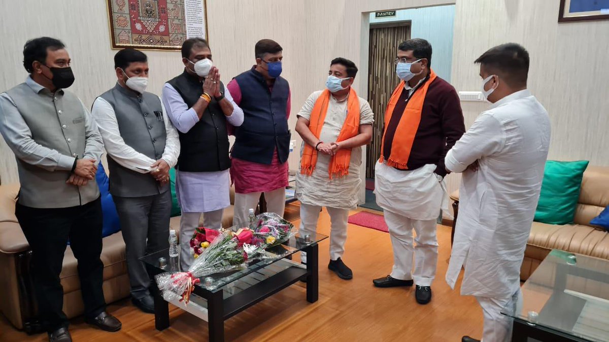 TapanKapadia5's tweet photo. #VGGS2022 के प्री-इवेंट के रूप में अहमदाबाद के विज्ञान भवन, सायन्स सिटी में 5 &amp; 6 जनवरी आयोजित International Conference of Academic Institutions (ICAI) में पधारे भारत सरकार के माननीय शिक्षा और कौशल विकास एवं उद्यमिता मंत्री श्री Dharmendra Pradhan #vibrantgujaratSummit https://t.co/TeA618Dyiy
