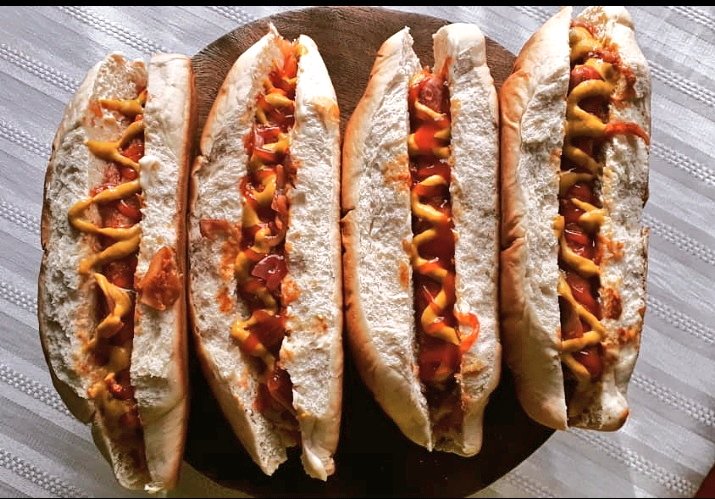 Big_Bearbbq's tweet photo. Goodmorning big bear family. the hotdog gang is ready to take your orders 😊. Get your crush a hotdog at just 6,000shs this Wednesday and watch her admit how you have got excellent taste😋.

              Bigbearbbq
*****Satisfy your craving***** https://t.co/TU0Jw2YEfC