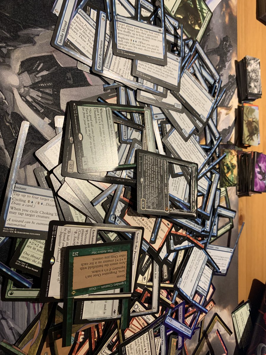 AndragaDesign's tweet photo. At it again. Gonna make some destructive art. #mtg #MagicTheGathering #cardgameart https://t.co/0yOCSaCDd9