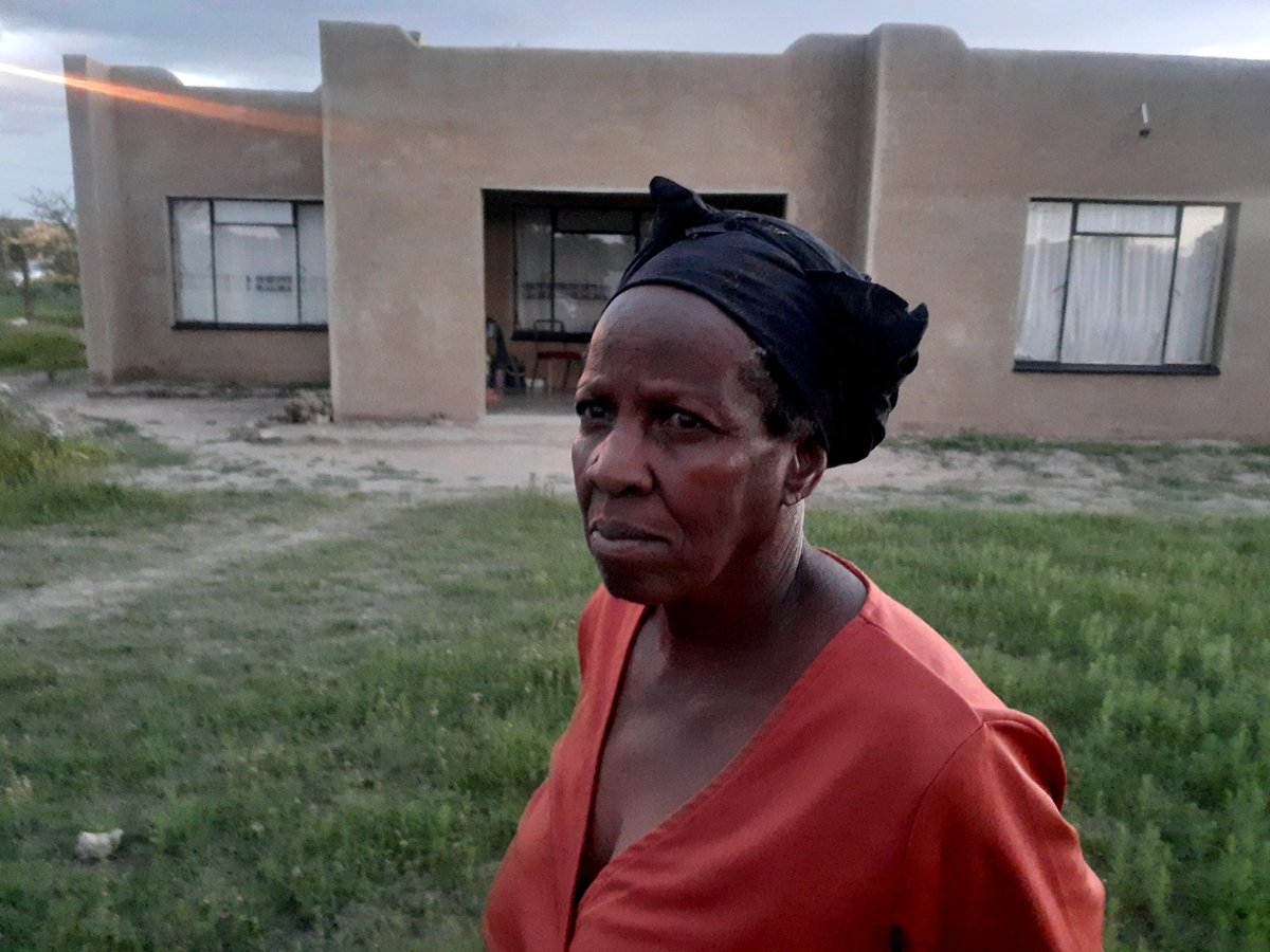 #ParliamentFire accused Zandile Mafe's aunt, Nomvo Matiwane, said she cried as she watched on television news, her nephew walking into courtroom where he was greeted by a flood of media cameras. She believes Mafe is innocent and being made a scapegoat in the case. <a href="/City_Press/">City Press</a>