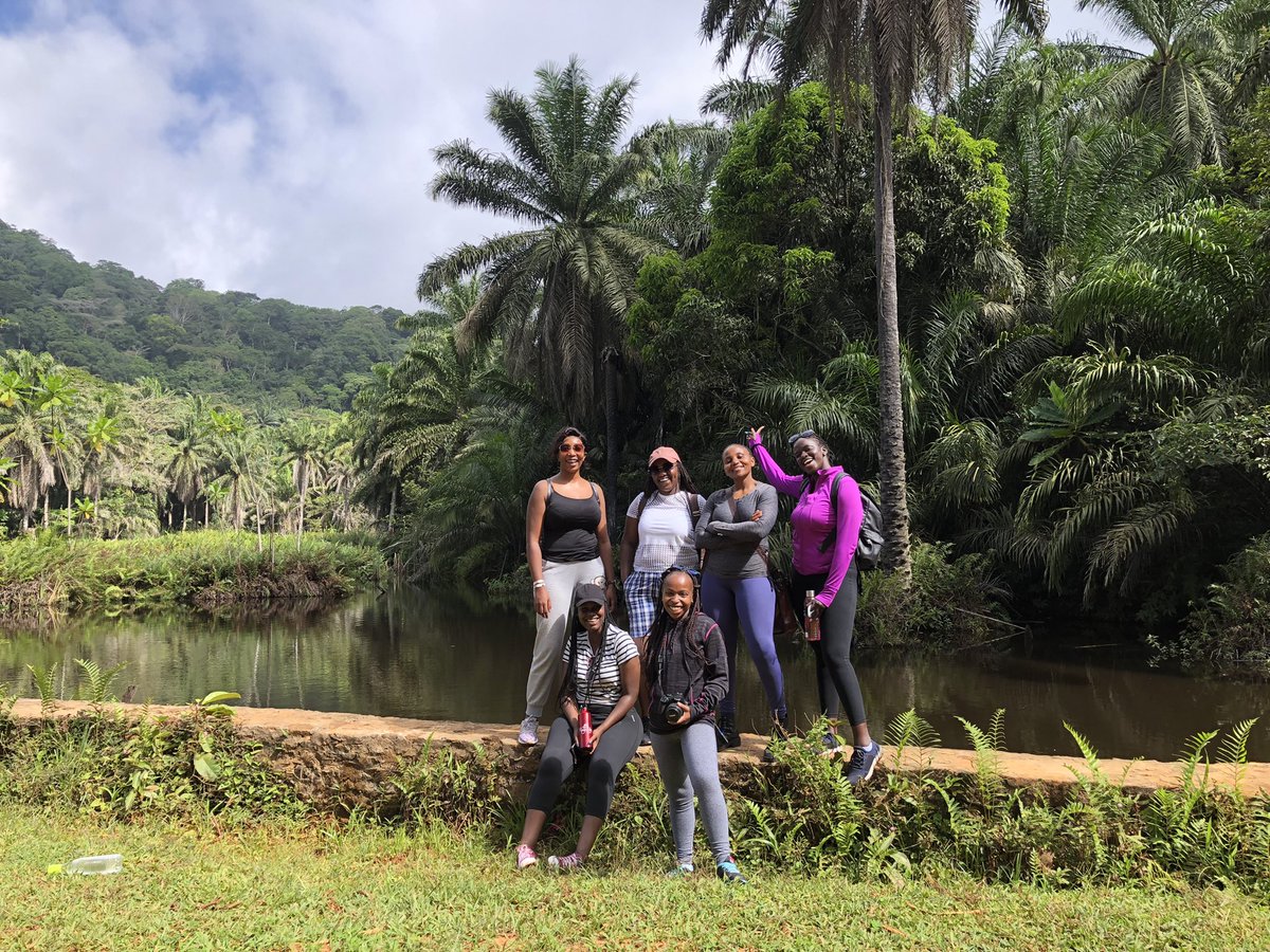 ExplorersOn's tweet photo. Our year started on a high adventurous note @MagorotoForest! The goal is to fly our flag high all over the world! Follow us for more group trips. Cheers to another year of creating more memories and fulfilling experiences 🍾 https://t.co/QOom1sYGn0
