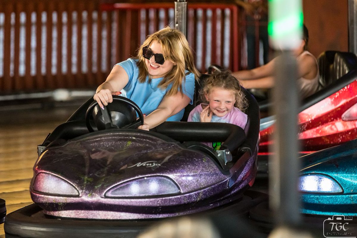 TGCPhoto's tweet photo. How our children learn to drive...

#bumpercars
@bransontracks 
#ExploreBranson https://t.co/gd9h34l57o
