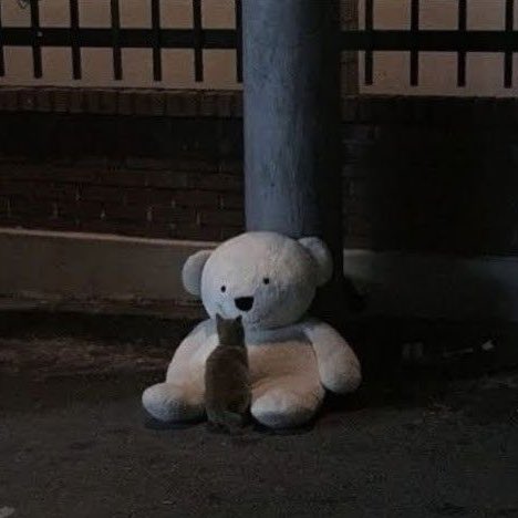 lolitascak3's tweet image. นายก็เหงาเหมือนกันเหรอ