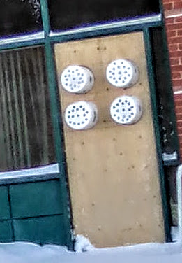 acrosspoem2's tweet photo. @albertaNDP I saw their brand new high-efficiency ventilator at Peter Lougheed Hospital today.

It looks like they got the buckets at Home Depot &amp; stuck them in a doorway through the plywood. Photo taken at Peter Lougheed Hospital at 1 pm on January 4 2022 on the west entrance by Second Cup. https://t.co/sDfPc7WIkY