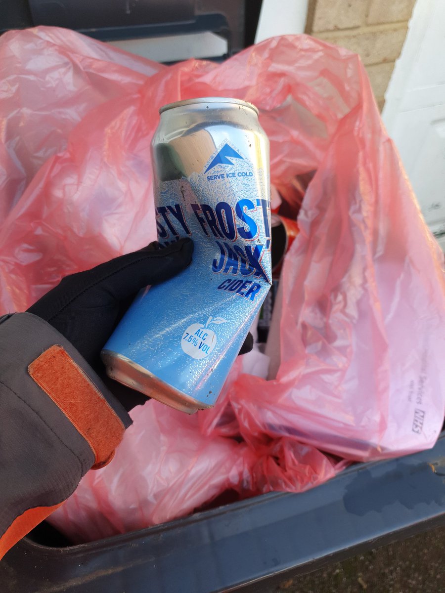 litterstuff's tweet photo. @LitterLotto I didn't get the call yesterday so I had better get some more entries in for January draw #binittowinit https://t.co/V0XECi6RdX