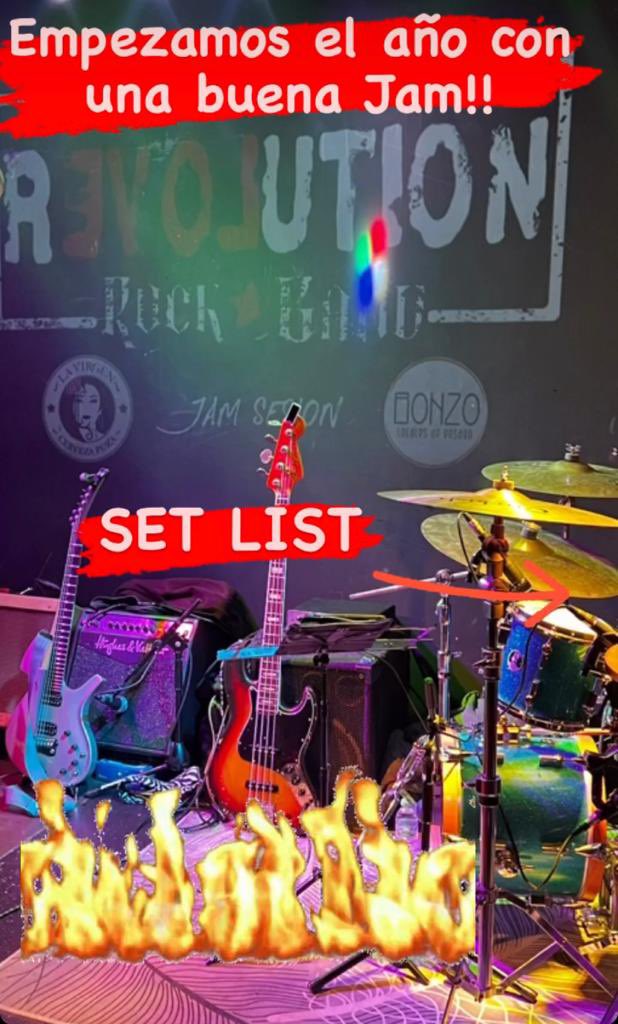 REVOLUTION Rock-Cafe tweet media