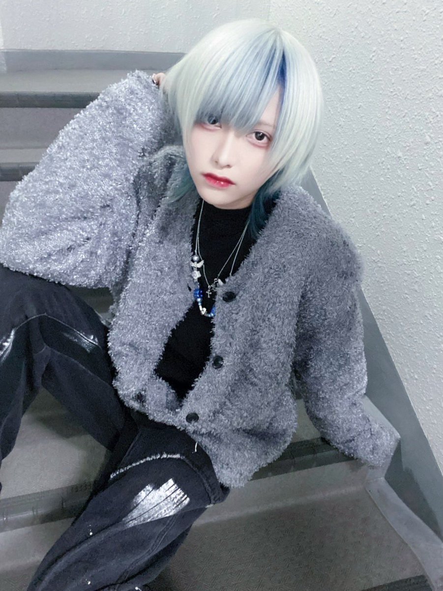 BLVCKBERRY 岸 巧人 tweet media