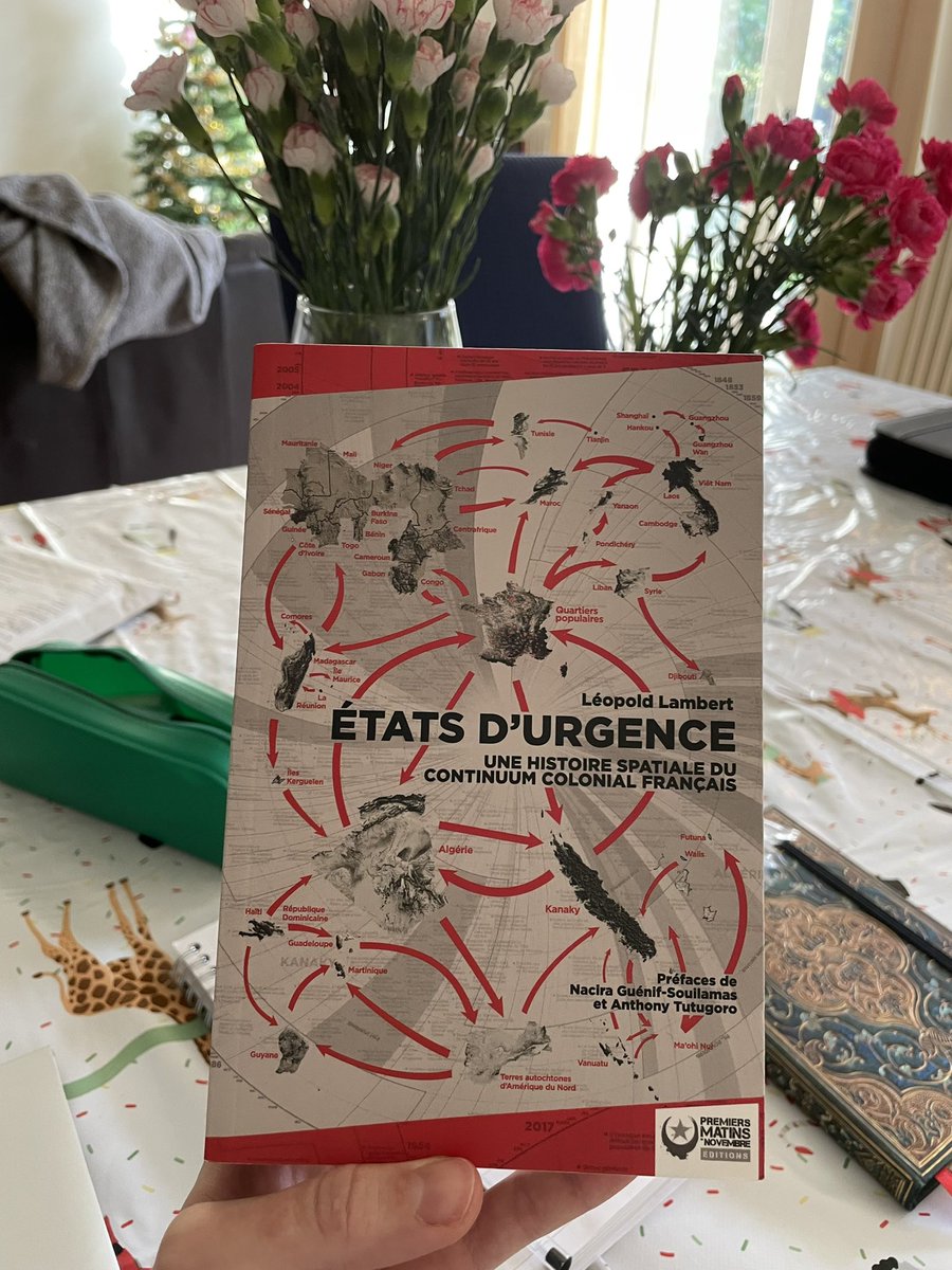 bry_mut's tweet photo. Just arrived in the post! 🙌🏼#etatsdurgence #spatialcriticaltheory @lambert_leopold @PMN_Editions https://t.co/XfxvlCCdUM