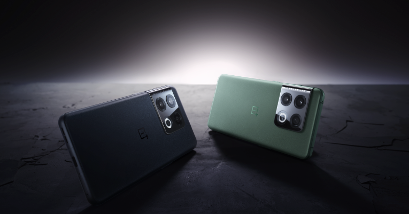 OnePlus_SE's tweet photo. Nytt år, ny stil! Säg hej till den förfinade designen på OnePlus 10 Pro, som kommer till dig i år. 🚀

Vilken färg är din favorit?

#OnePlus10Pro #OnePlus #NeverSettle