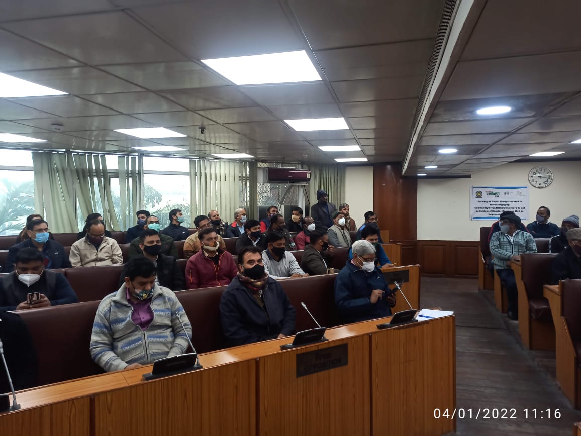 EDMC has organised a training workshop on 04th January 2021 titled 'Disaster management to act as Epidemic/Disaster response unit to help needy people'.  Approximately 100 representatives from RWAs/SHGs participated in this interactive workshop making it a great successful event.