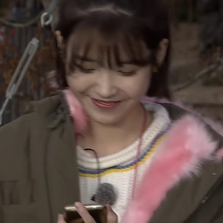 low_iu's tweet photo. https://t.co/6Z65lL9j6d