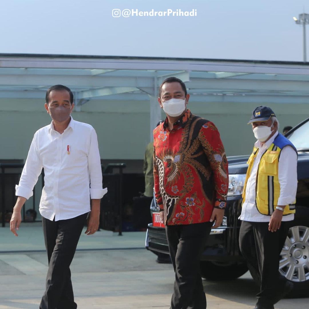 hendrarprihadi tweet picture
