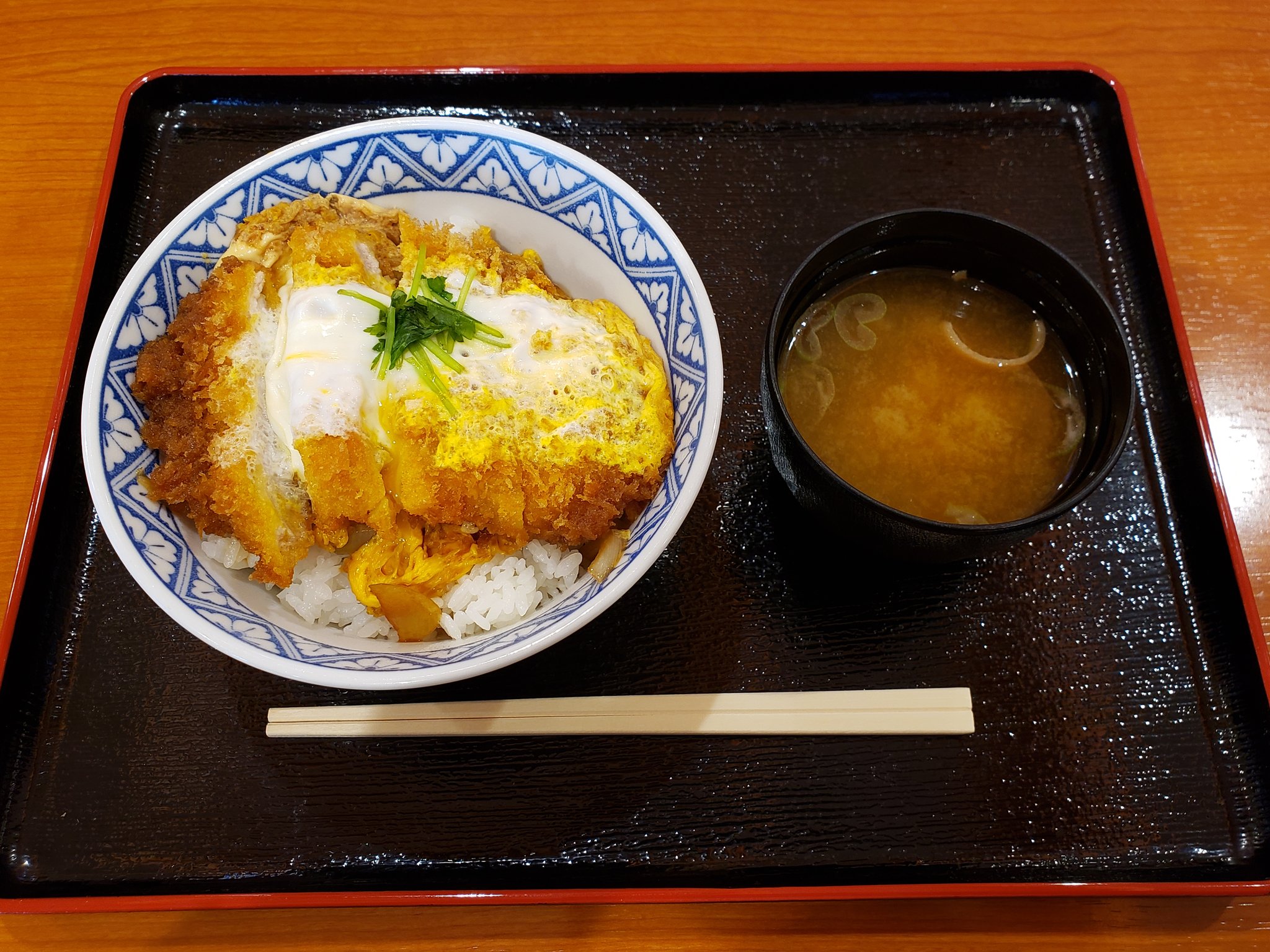 秋田のカツ丼放浪記 Takasato Twitter