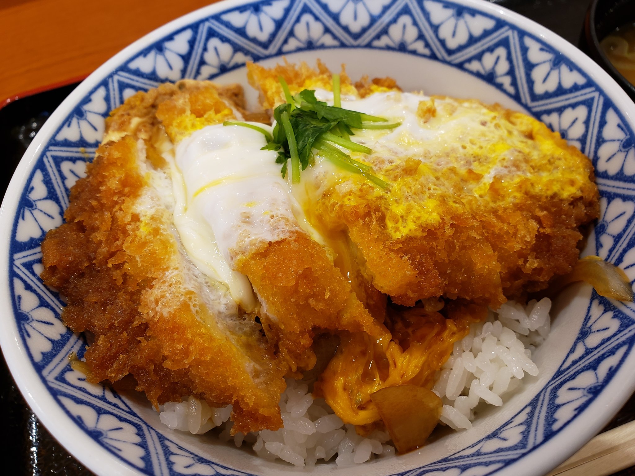 秋田のカツ丼放浪記 Takasato Twitter