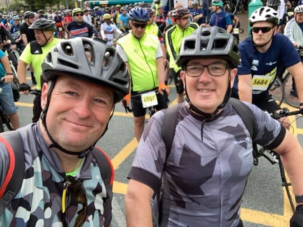 LCLBikeRide's tweet photo. Cycling is AMAZING for the mind and body. Not only does it help with our physical health, including muscle and cardiovascular, it also helps reduce stress and improve our mood by releasing endorphins. We #challengeyou to cycle more and notice the difference in the way you feel! https://t.co/Qeg2YTQE3U
