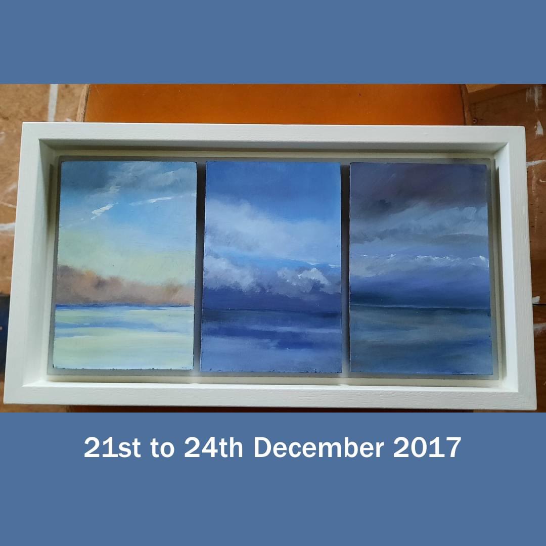 LifeFullColour1's tweet photo. In 2017 @Jocelynblossom painted the same piece of sky &amp; sea every single day. This is 21-24 December 2017, it will be appearing in our new show, opening 14 January, along with other days throughout that year. An incredible way to capture a moment in time! @Welsh_art @NWalesSocial https://t.co/HGzTai0gOR