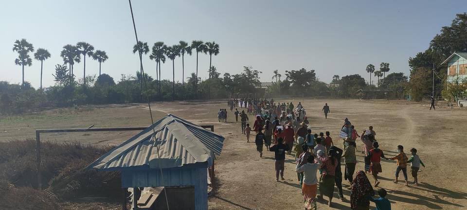 Locals of Kani staged a marching strike to protest against Genocidal Dictatorship &amp; showed support to <a href="/NUGMyanmar/">National Unity Government Myanmar</a>. #ASEANStopHunSen #2022Jan5Coup #WhatsHappeningInMyanmar